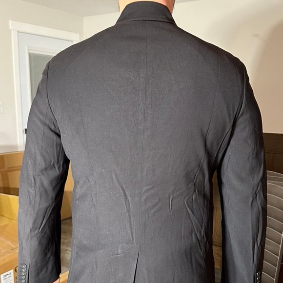 Kenneth Cole (Sz L, 42) Black Sport Coat (heavy/medium weight) - Picture 2 of 8